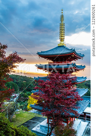Head temple Honpukuji temple five-story pagoda [Kiyama Town, Miyaki District, Saga Prefecture] 122600261