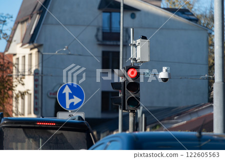 Red traffic light in the city street Red traffic light in the city street 122605563