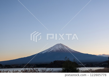 View of landscape fuji mountain in winter at Lake Kawaguchi View of landscape fuji mountain in winter at Lake Kawaguchi 122605778