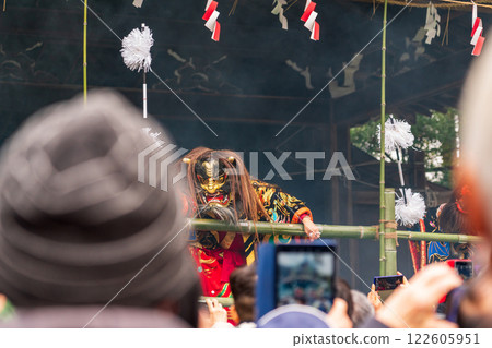 多賀大社節祭、鬼舞(滋賀縣犬上郡) 多賀大社節祭、鬼舞(滋賀縣犬上郡) 122605951