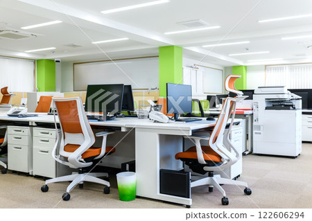 Inside the office (unmanned) 122606294