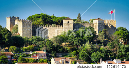 Castelo de Sao Jorge fortress in lisbon 122614470