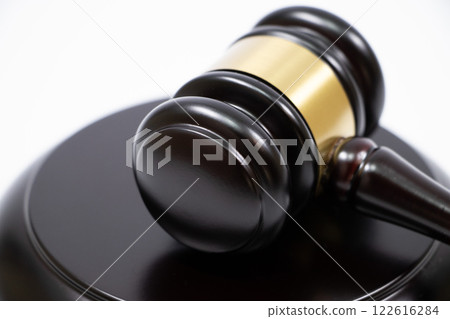 Court image Gavel 122616284