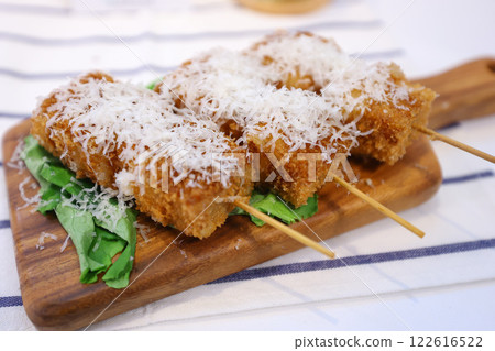 [Food] Kushikatsu, a specialty of Osaka 122616522