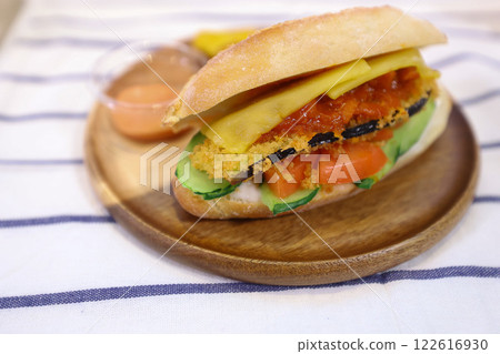 [美食] 茄子肉醬麵 122616930