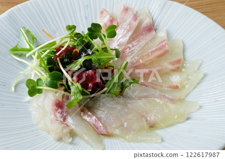 鯛魚生魚片 122617987