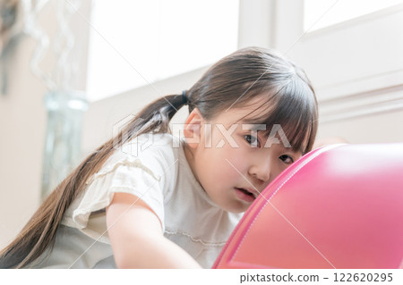 primary school student, schoolchild, schooler 122620295