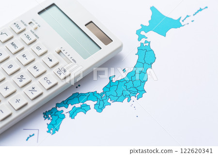 Map of the Japanese archipelago and a calculator Map of the Japanese archipelago and a calculator 122620341