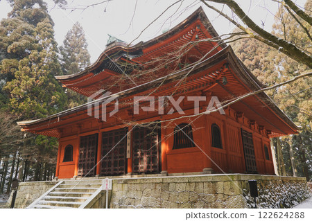 I went to Enryakuji Temple on Mount Hiei in the snow. 122624288