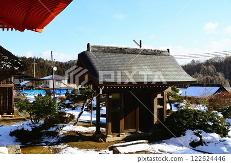 First visit of the year to Takkoku-no-Iwaya Bishamon-do Temple 122624446