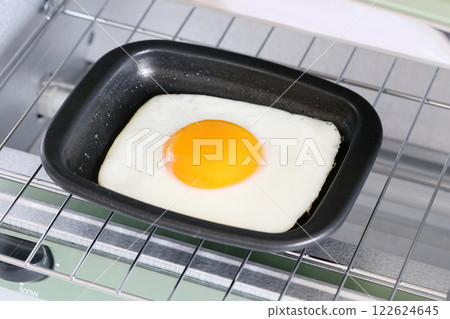 Fried egg Fried egg 122624645