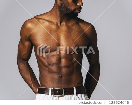 Male toned upper body muscles 122624646