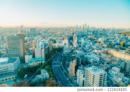 冬季黃昏的東京城市景觀 冬季黃昏的東京城市景觀 122624885