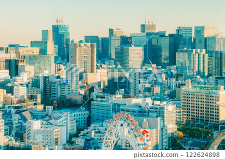 冬季黃昏的東京城市景觀 122624898