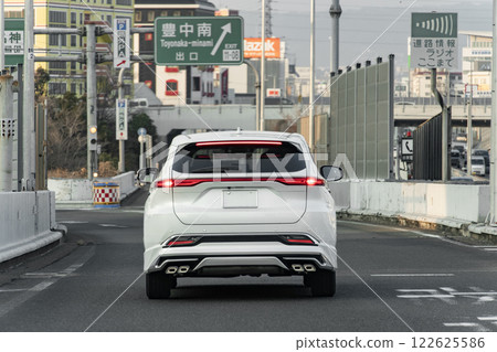 Expressway: Expressway exit image 122625586