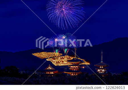 若草山焚燒與煙火(藥師寺五重塔)-19 若草山焚燒與煙火(藥師寺五重塔)-19 122626013