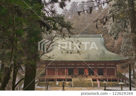 我冒著雪去了比叡山的延歷寺。 122629169