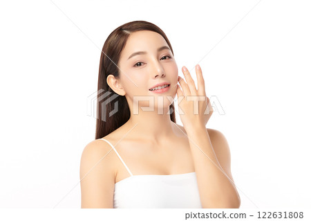 Beautiful young asian woman with clean fresh skin on white background, Face care, Facial treatment, Cosmetology, beauty and spa, Asian women portrait. 122631808