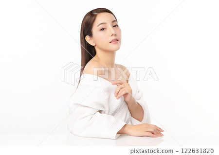 Beautiful young asian woman with clean fresh skin on white background, Face care, Facial treatment, Cosmetology, beauty and spa, Asian women portrait. Beautiful young asian woman with clean fresh skin on white background, Face care, Facial treatment, Cosmetology, beauty and spa, Asian women portrait. 122631820