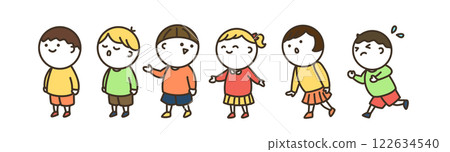 孩子們排成一列的簡單插圖 - 彩色 122634540