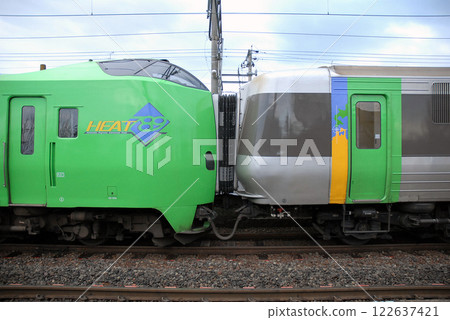 789 series HE-203 and 785 series NE-303 122637421