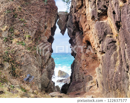Sado City Benkei's scissors rock 122637577