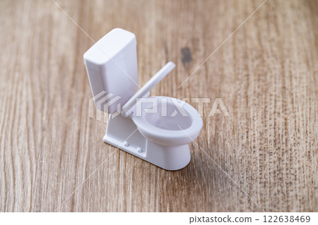 restroom, toilet, toilette 122638469