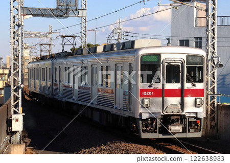 [TS]東武大師線10000系列列車（單人運行：西新井⇔大師前） 122638983