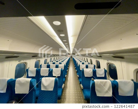 新幹線列車的寂靜 新幹線列車的寂靜 122641487
