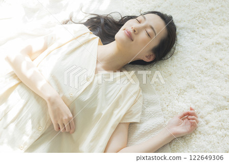 A lying young lady A lying young lady 122649306