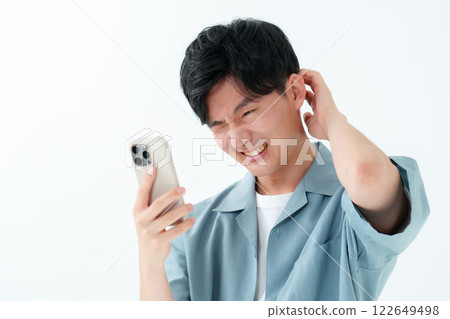 Male smartphone 122649498