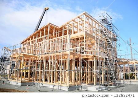 結構：木製，正在建造中 122652471