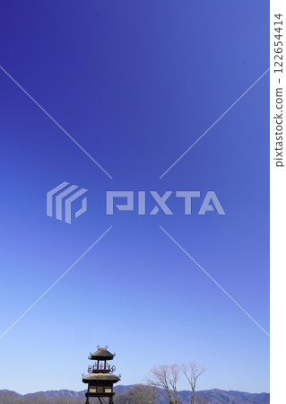 卡拉科-卡吉遺址的瞭望塔在藍天的映襯下格外引人注目 卡拉科-卡吉遺址的瞭望塔在藍天的映襯下格外引人注目 122654414