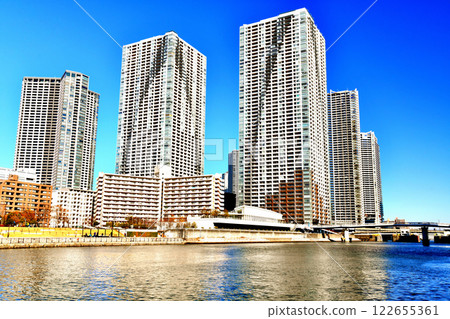 Toyosu Sports Park, Asashio Canal Waterfront Park / View of Asashio Canal and Asashio Kobashi Bridge (Chuo-ku, Tokyo) [2025.1] 122655361