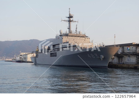 防衛省護衛艦布雷艦「室戶號」停靠下關港 防衛省護衛艦布雷艦「室戶號」停靠下關港 122657964