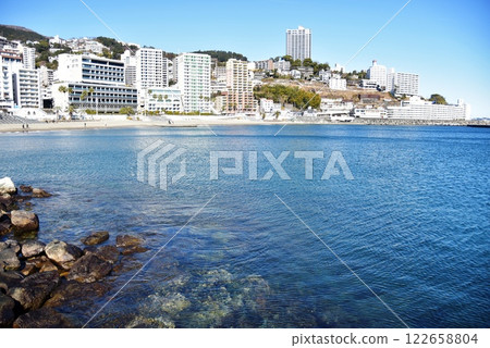 熱海市:海洋、熱海陽光海灘和住宿設施 熱海市:海洋、熱海陽光海灘和住宿設施 122658804