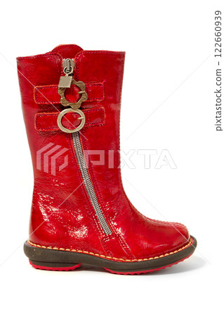 Red boot 122660939