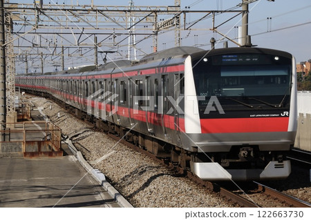 JR Keiyo Line E233 series 5000 122663730