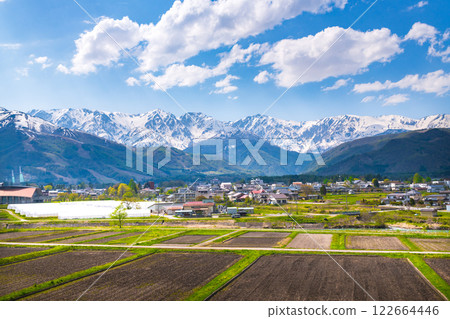 The original scenery of Hakuba Village 122664446