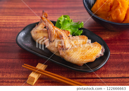 鹽烤雞翅 鹽烤雞翅 122666663