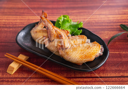 鹽烤雞翅 122666664