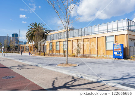 Kawasaki City Fujimi Park Clubhouse [Left side] 122666696