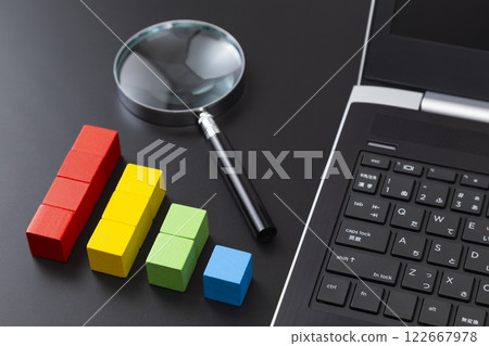 Laptop and building blocks graph 122667978