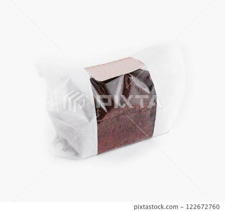 Packaging of a Black bread closeup 122672760