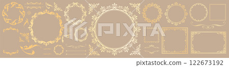 Antique frame set Antique frame set 122673192
