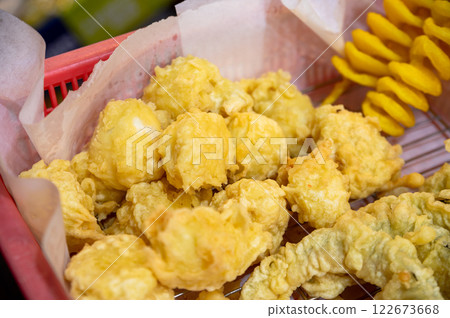 korean traditional street food. fried food 122673668