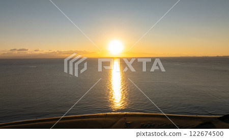 [Sunrise] Ocean at dawn [Drone aerial photography] 122674500