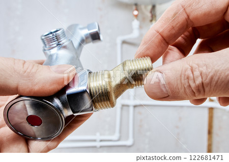Male tap eccentric reducer these fittings are also known as dog legs in context of plumbing and pipe fittings. 122681471