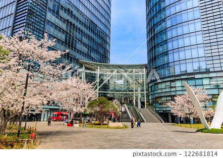 Cherry blossoms at Waterras in Kanda Awajicho, Chiyoda Ward, Tokyo 122681814