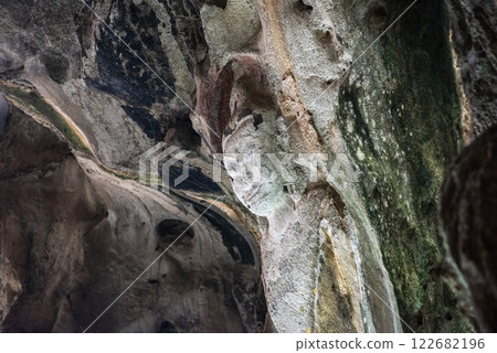 THAILAND RATCHABURI KHAO NGU CAVE 122682196